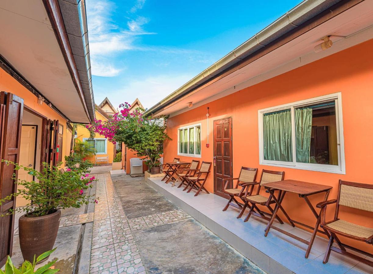 Mandarin Lodge By Victor HHQ Extérieur photo