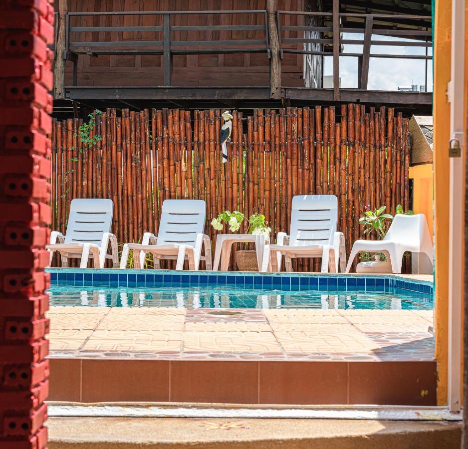 Mandarin Lodge By Victor HHQ Extérieur photo