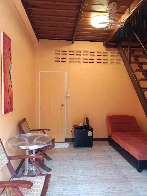 Mandarin Lodge By Victor HHQ Extérieur photo