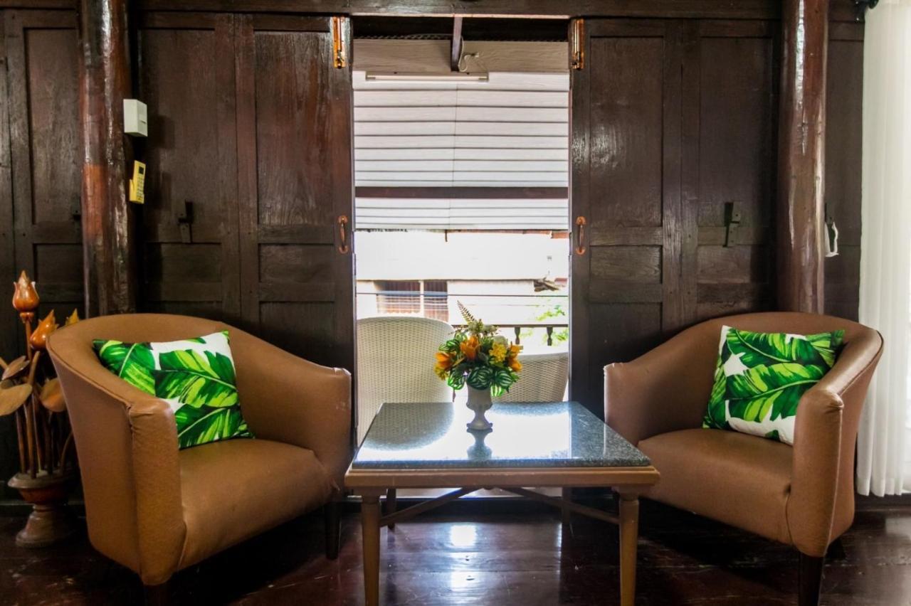 Mandarin Lodge By Victor HHQ Extérieur photo