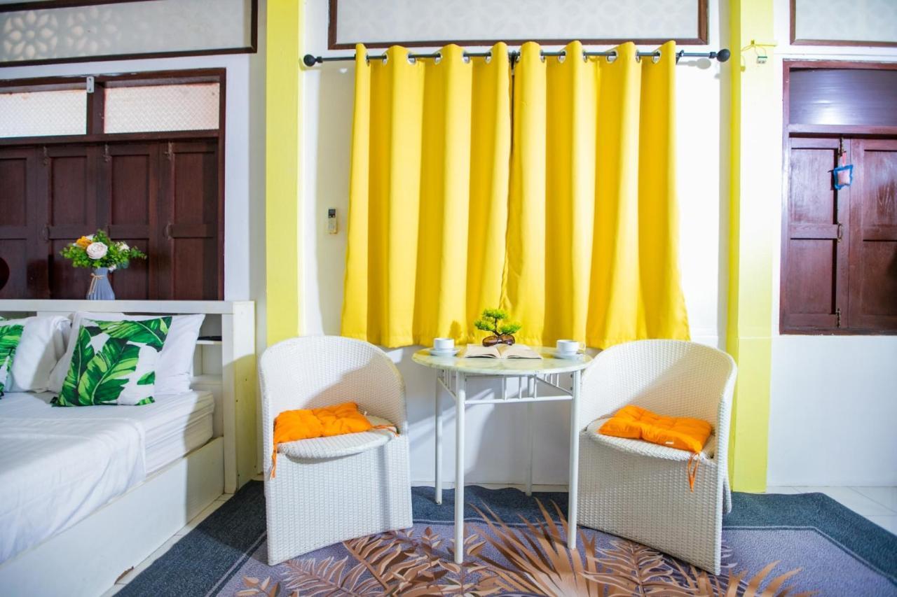 Mandarin Lodge By Victor HHQ Extérieur photo
