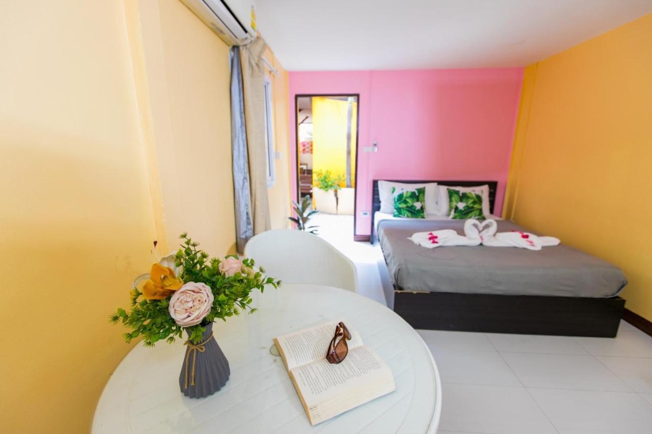 Mandarin Lodge By Victor HHQ Extérieur photo